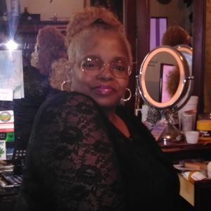 Meet your Posher, Anita